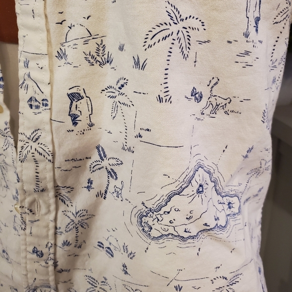 🌞 Short sleeve GAP Button-Up Sz Med - Picture 3 of 6